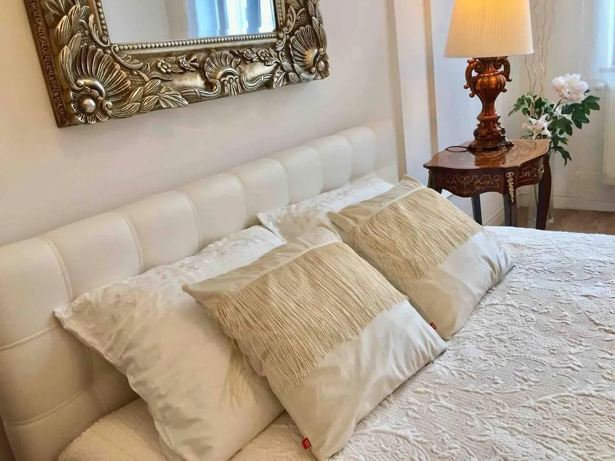 Studio Appartment In Old Town Krakow Apartment