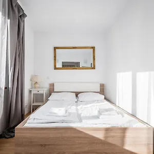 Apartment Karmelicka Deluxe Old Town Wawelofts, Krakow